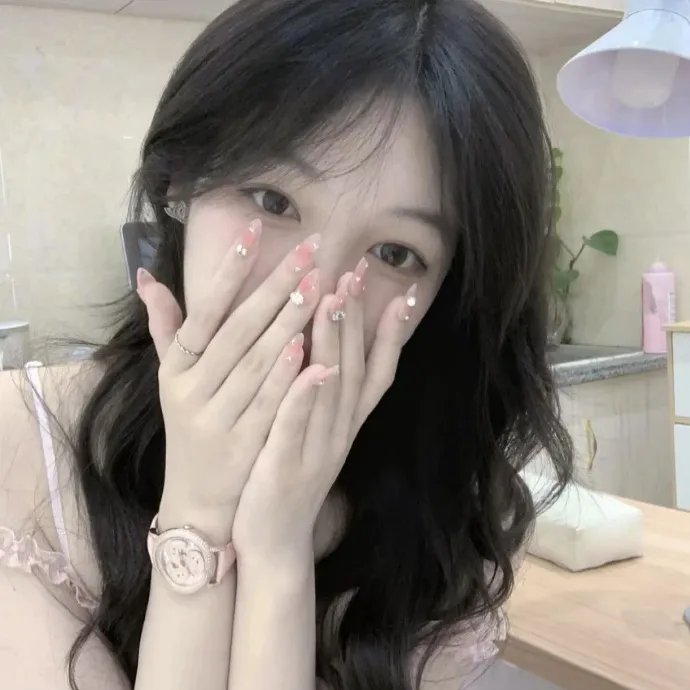 黄阿丽:小眼镜蛇